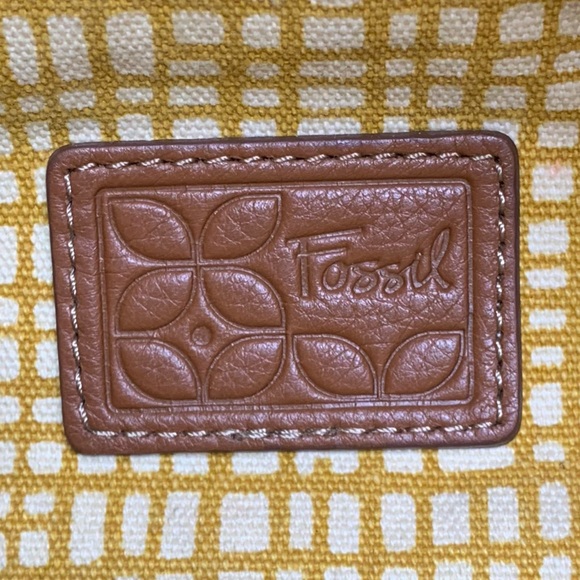 FOSSIL Oilcloth Crossbody Bag Purse Flower Blue Brown Tan Yellow Zipper Top - Picture 7 of 10